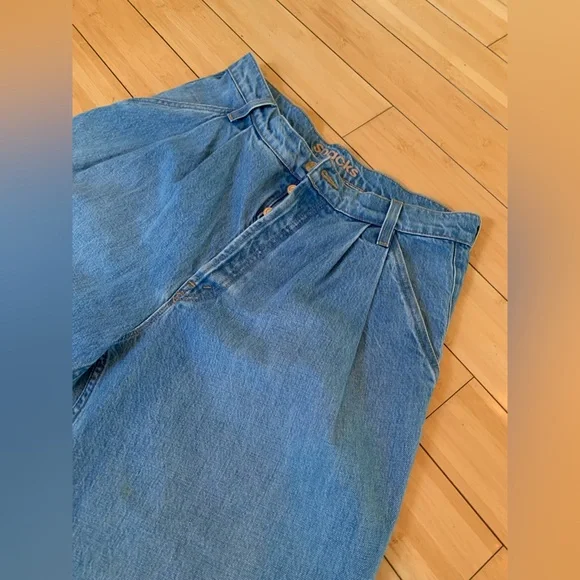 Mother SNACKS pleated front jeans - Picture 4 of 10